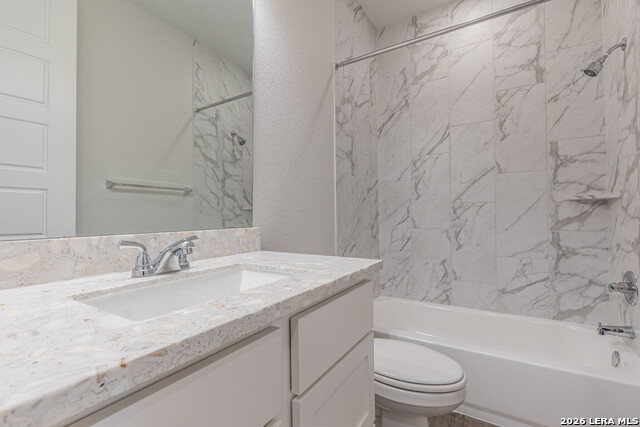 221 Navarro Property Photo 22