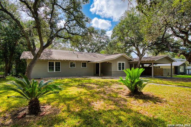 2742 Hitching Post St Property Photo 3