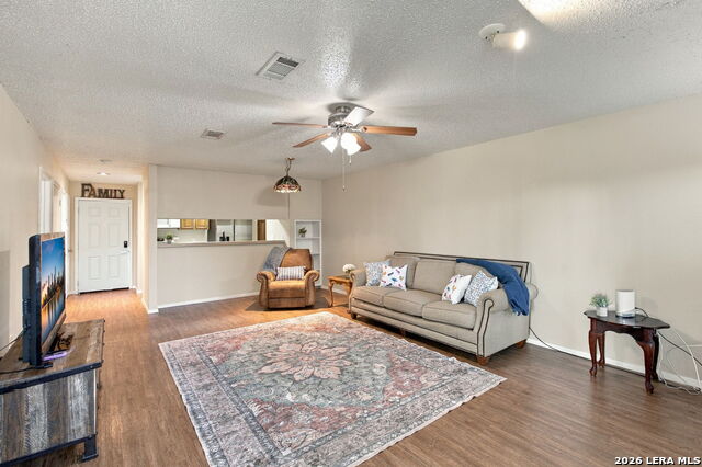 604 Highcrest Property Photo 6