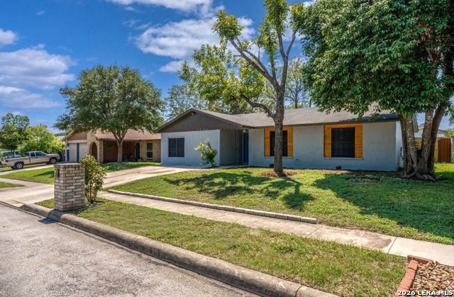 3834 Pipers Crest St Property Photo 1