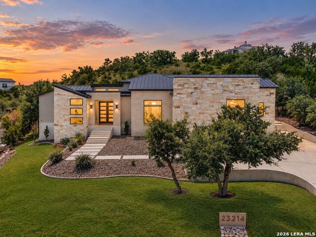 23214 Edens Canyon Property Photo 1