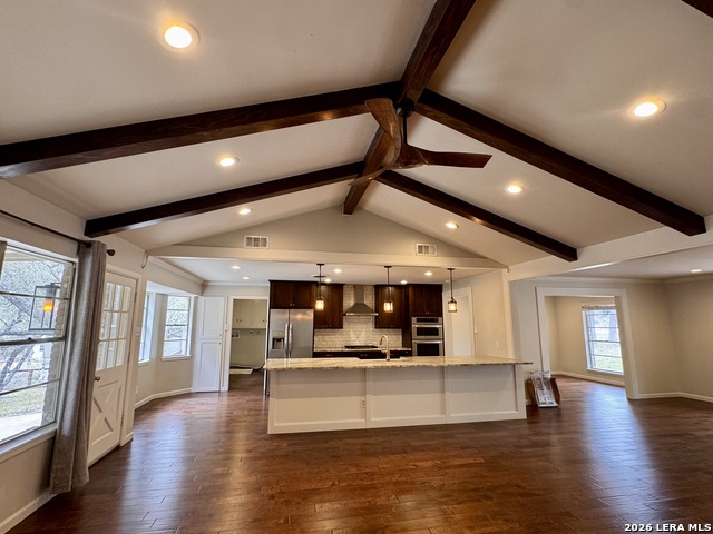 131 Canyon Oaks Dr Property Photo 3