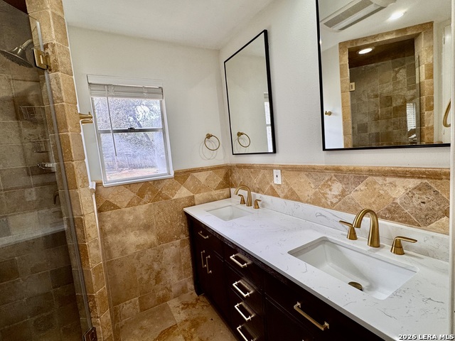 131 Canyon Oaks Dr Property Photo 16
