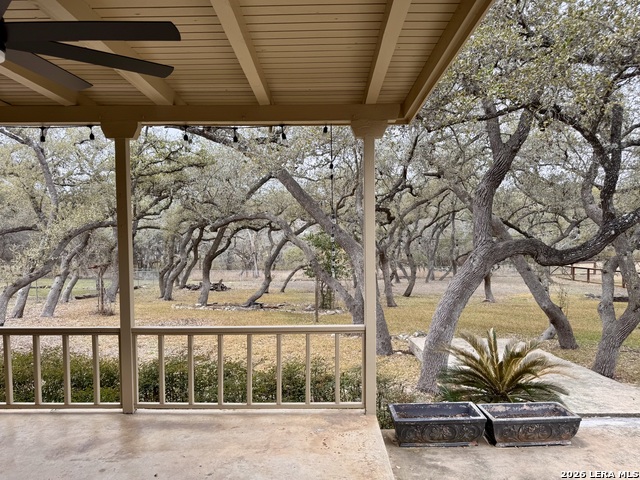 131 Canyon Oaks Dr Property Photo 29