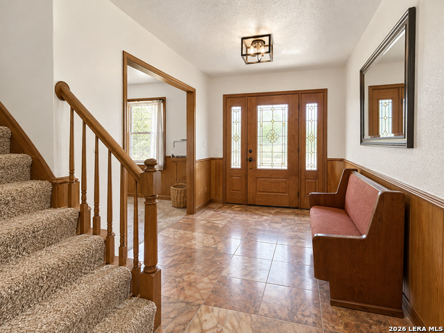 2379 Wetz Rd Property Photo 3