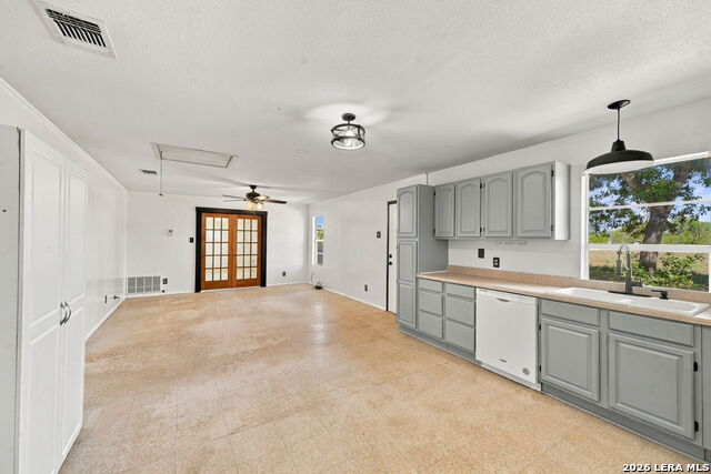 8486 S Loop 1604 E Property Photo 24