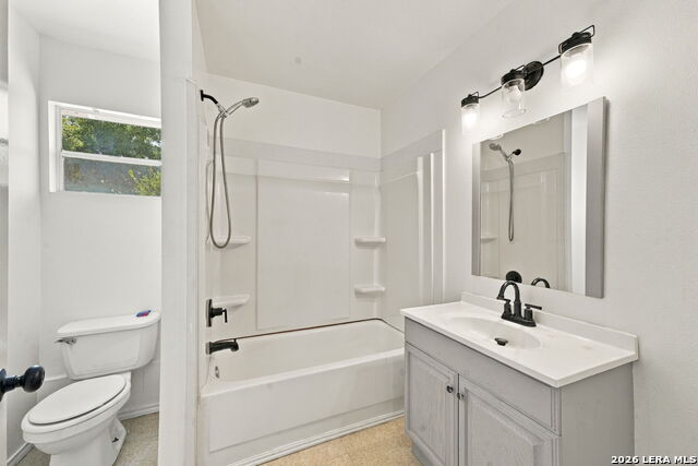 8486 S Loop 1604 E Property Photo 39