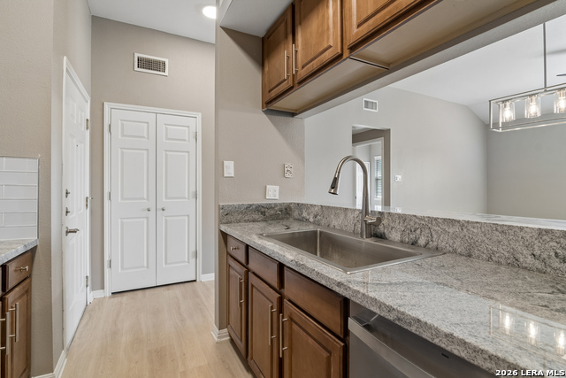 509 Dukeway Property Photo 9