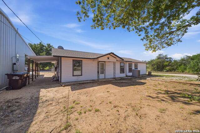 8486 S Loop 1604 E Property Photo 13