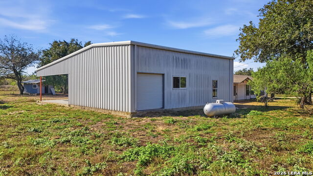 8486 S Loop 1604 E Property Photo 18