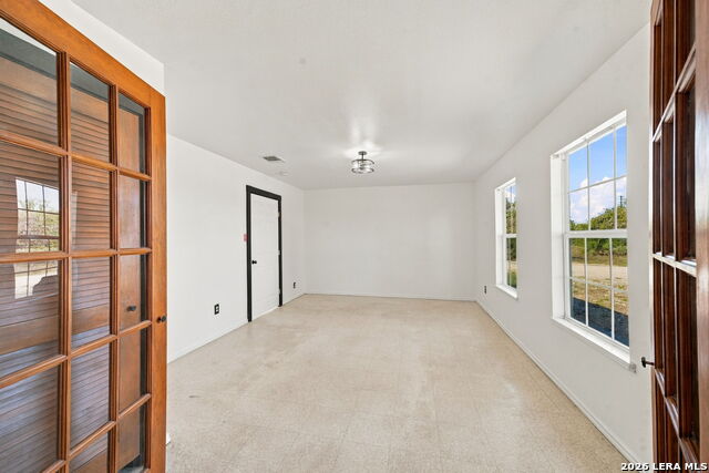 8486 S Loop 1604 E Property Photo 29