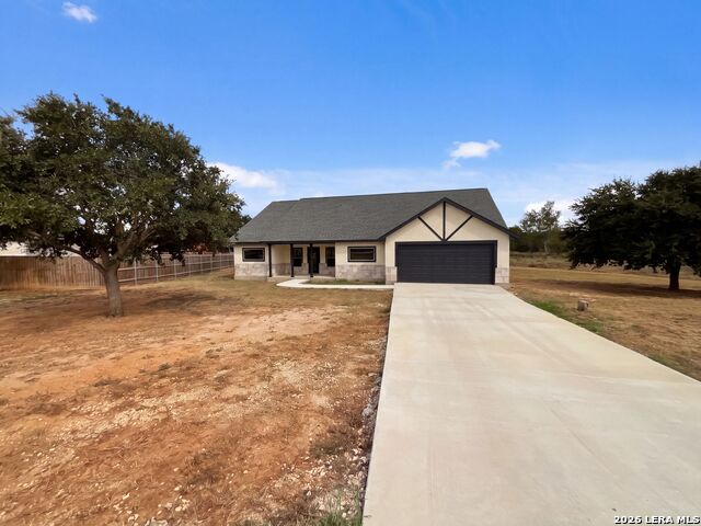 185 E Medium Meadow Dr Property Photo 1