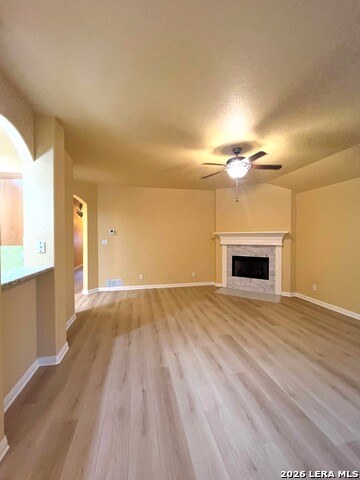 549 Thurber Dr Property Photo 4
