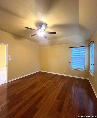 549 Thurber Dr Property Photo 8