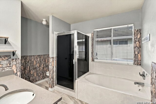 8827 Gallop Chase Property Photo 11