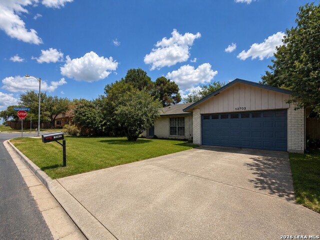 13703 Dreamwood Dr Property Photo 1