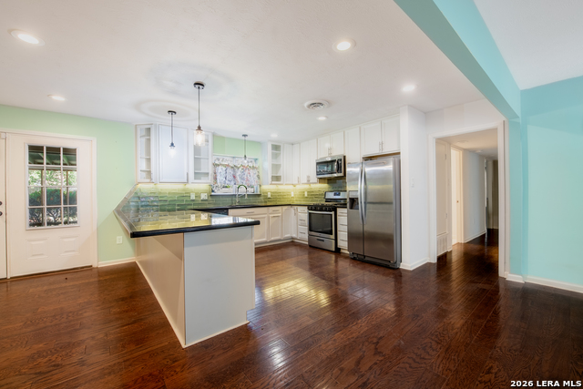 1422 Mockingbird Property Photo 5