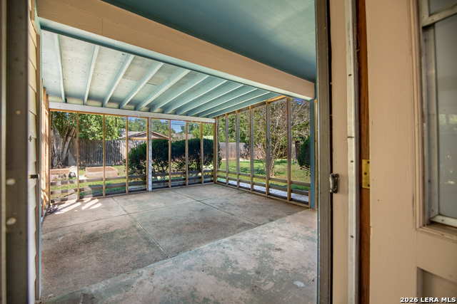 1422 Mockingbird Property Photo 11