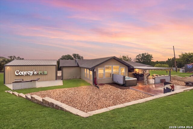 526 Cheyenne Trl Property Photo 5