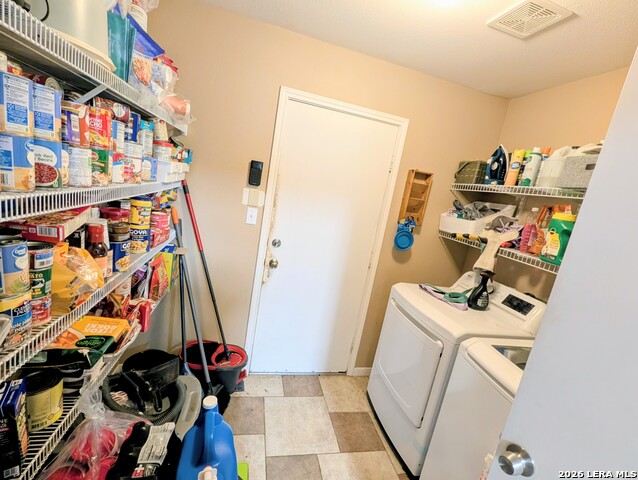 9706 Copperstream Property Photo 6
