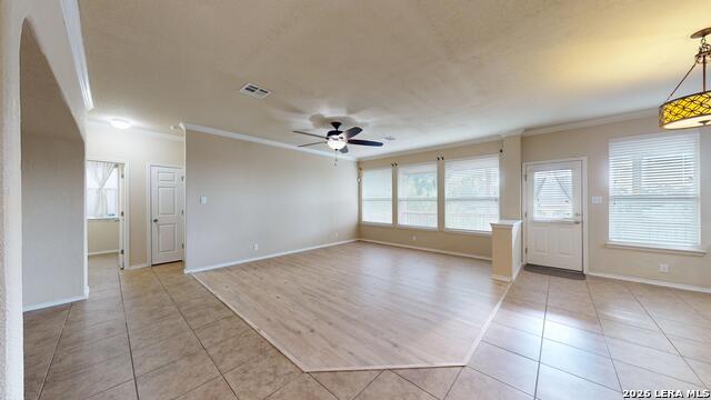 229 Kensington Dr Property Photo 8