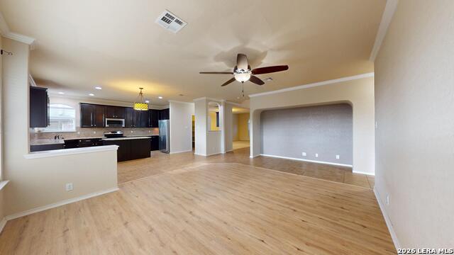 229 Kensington Dr Property Photo 11