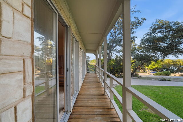 500 Kings Point Dr Property Photo 15