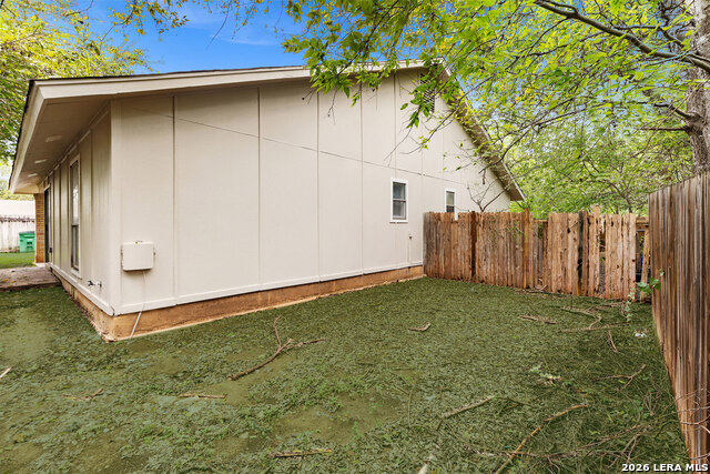 5224 Meadow Rise St Property Photo 6