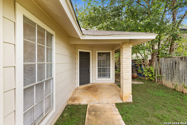 5224 Meadow Rise St Property Photo 7