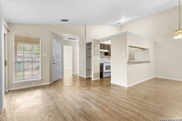 5224 Meadow Rise St Property Photo 10