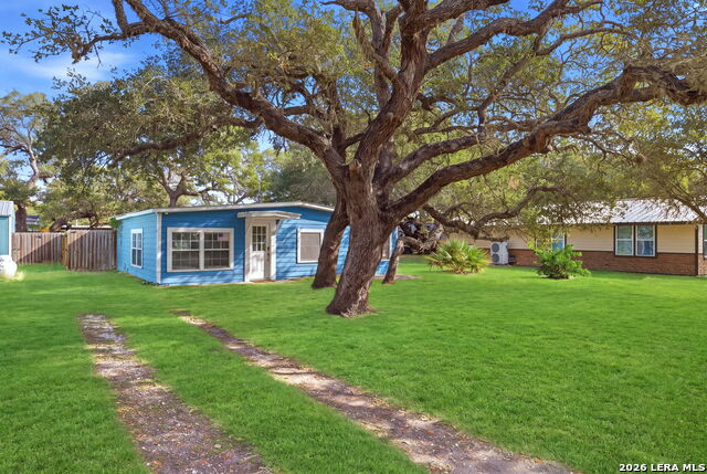 119 Palm St Property Photo 1