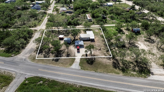 309 E Ave Property Photo 2