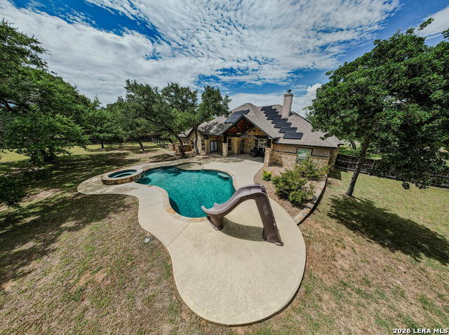 105 Elk Run Property Photo 41