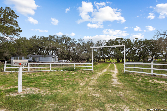 4320 County Road 331 Property Photo 15
