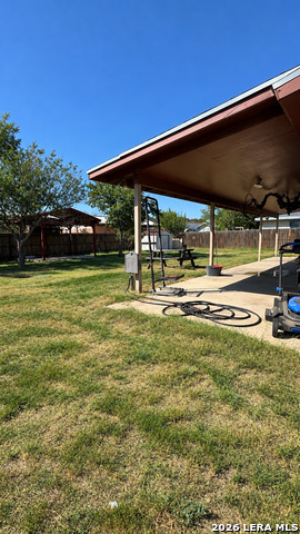 1203 Fair Haven Dr Property Photo 3