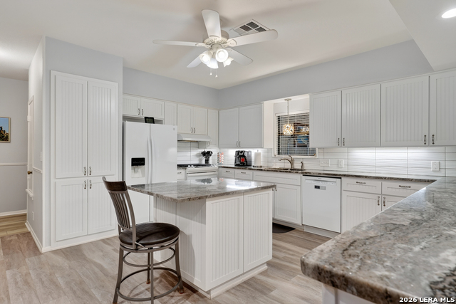 3103 Traylor Property Photo 5