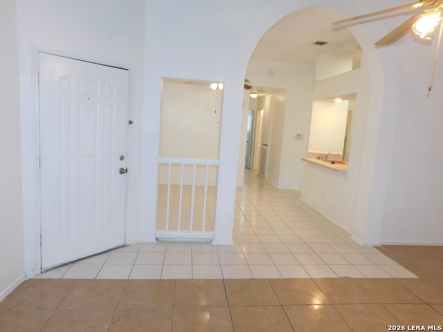 10225 Canton Fld Property Photo 8
