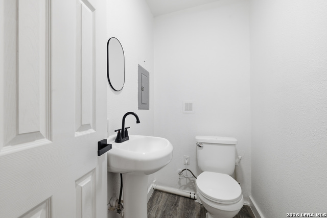 12111 Stoney Pond Property Photo 15