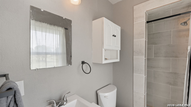 6616 Fm 725 Property Photo 11