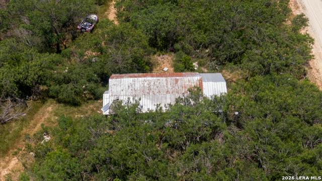 17873 Shady Falls Rd Property Photo 9