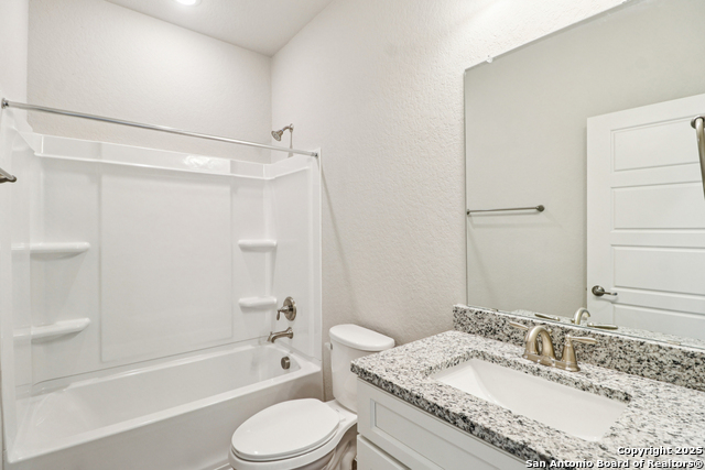 12304 Melrose Frst Property Photo 9