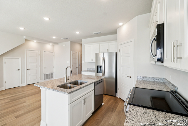 12304 Melrose Frst Property Photo 27