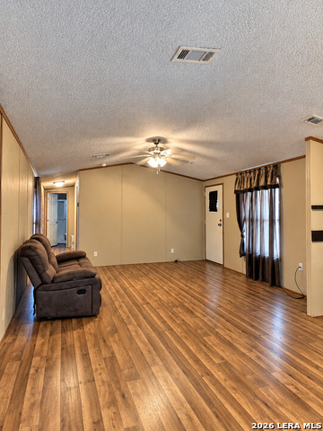 512 Sw Hickey Property Photo 7