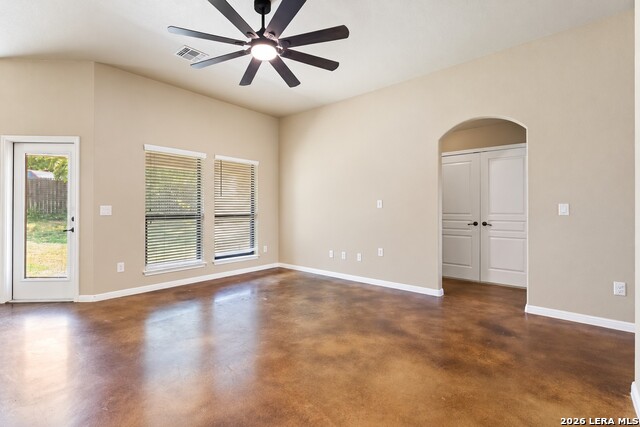 2015 Sungate Dr Property Photo 4