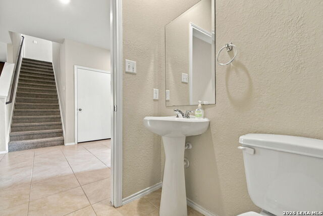 4705 Cambridge Park Property Photo 7