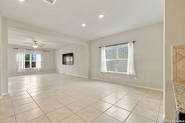 4705 Cambridge Park Property Photo 13