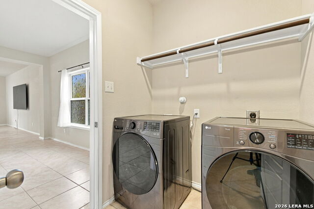 4705 Cambridge Park Property Photo 17