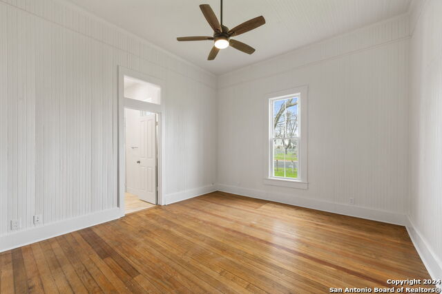 303 James St Property Photo 12