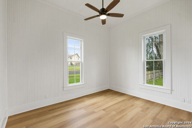 303 James St Property Photo 19