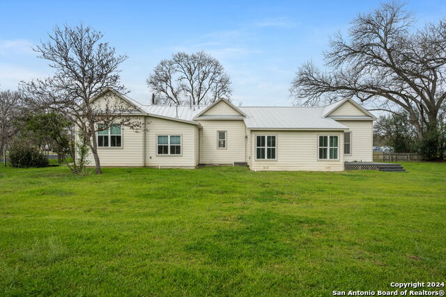 303 James St Property Photo 21